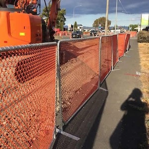 Products: Orange Netting Crowd Barrier