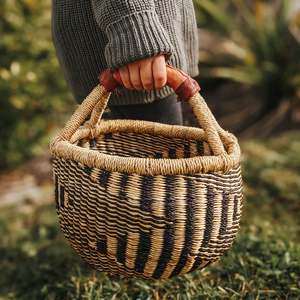 Small Foraging Bolga Basket - Patterned Designs