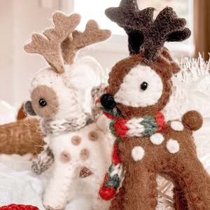 Christmas Decor - Felt Reindeer
