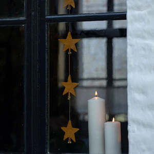 Home Decor: Muskhane Felt Falling Star Garlands | 7 Colours