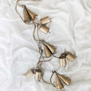 Antiqued Bell Hanging | Large