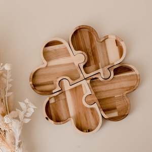 Loose Part Play: Qtoys | Four Leaf Clover Heart Tray