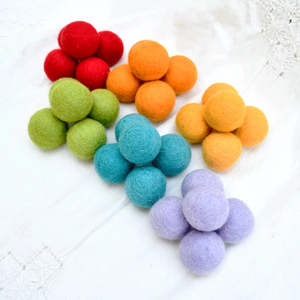 Loose Part Play: Tara Treasures | Felt Ball Set - Rainbow Tones (30 pieces)