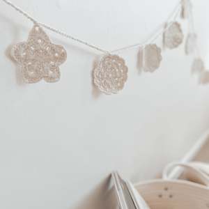 Crochet Garland - Vintage Cream
