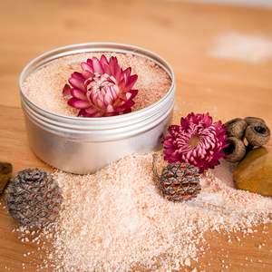 Play 1: Natural Potion Powder - Golden Glow