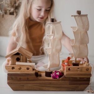 Qtoys | Wooden Pirate Ship