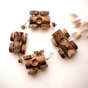 Qtoys | Natural Wooden Log Train