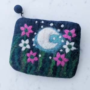 Felt Purse - Luna Magic