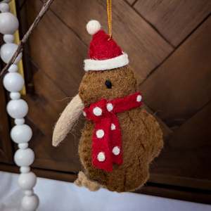 Ethical Gifts Christmas Collection: Christmas Decor - Pashom Felt Kiwi
