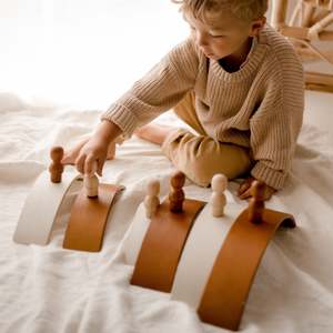 Blocks And Construction: Qtoys | Natural Wooden Arch and Peg Set