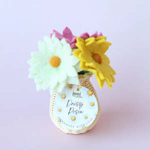 Educational Toys And Resources: Juni Moon | Rattan Vase with Flowers - Mixed Daisy Set