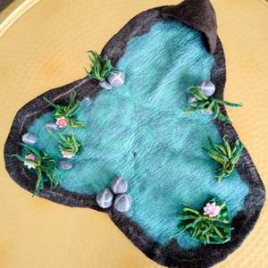 Small World Play: Felt Play Mat - Lily Pond