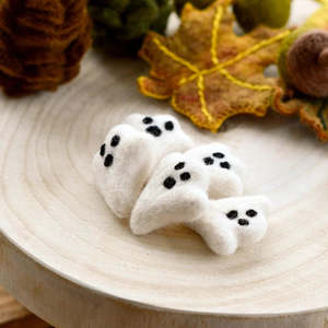 Animal Play: Tara Treasures | Felt Mini Spooky Ghosts