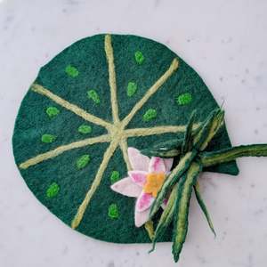 Felt Play Mat - Lily Pad