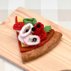 Tara Treasures | Felt Food - Pizza Slice (Margherita)
