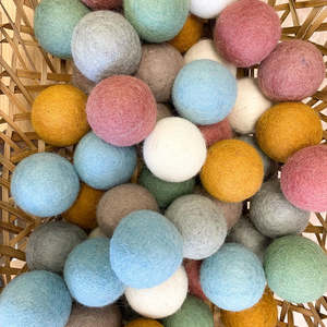Earth Felt Balls | Large (Set of 7)