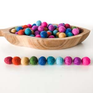 Felt Balls And Pebbles: Rainbow Felt Pom Poms | Set of 100