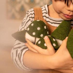 Muskhane France: Muskhane Felt Dotty Mushrooms | Olive