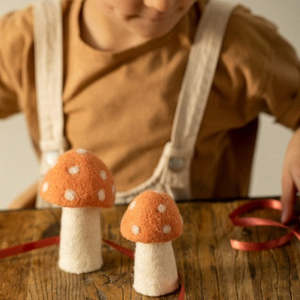 Muskhane France: Muskhane Felt Dotty Mushrooms | Litchee