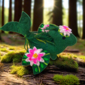 Play 1: Felt Fairy Dragons - Water Lily