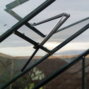 Greenhouse auto-vent