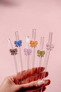 Coquette Girls: Bow Glass Straw