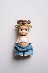 Sonny Angel Accessories: Crop Top & Light Blue Baggy Jeans - Sonny Angel Clothes