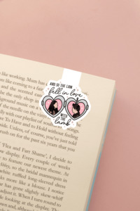 Bookish Babes: Lion Fell In Love Magnetic Bookmark