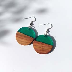 Wood Resin: Large round wood and resin drops - Emerald Green