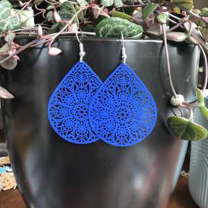 Laser Cut Earrings: Large Filigree