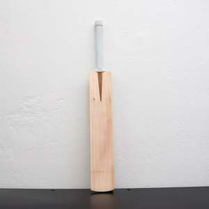 Popular Picks: #577 FPS1 Size 4 G2/EW Bat - 1lb 13.6oz