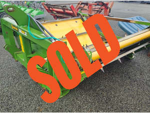 Used Cattle Feeding: Used Hustler SL300X Bale Feeder - 2018 model