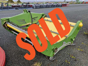 Used Cattle Feeding: Used Hustler Bale Feeder SL360X