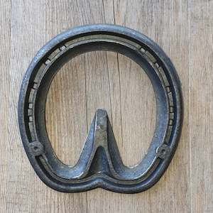 Steel Shoes: Vulcan Heart Bar