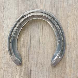 Aluminium Shoes: Thoro'bred Queen Plate European Design - Hind