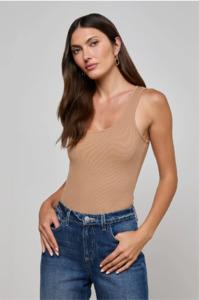 Tees Tanks: L 'AGENCE - ADIRA SCOOP TANK CINNAMON SWIRL