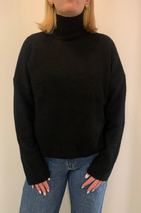 CRUSH - CHUNKY CARMEN BLACK