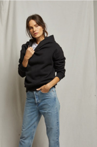 PERFECT WHITE TEE - HEART HOODIE TRUE BLACK