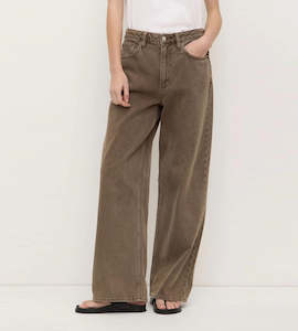 Clothing: Assembly Label | Womens Boyfriend Jean | Ganache