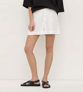 Assembly Label | Everyday Linen Short | White