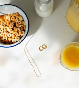 Festive Dressing: La Dailie | The Everyday Delicate Ribbed Hoops | Gold