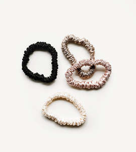 La Dailie | The Soft Silk Skinny Scrunchie 4 Pack | Black/Taupe/Soft Pink/Milk