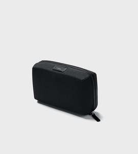 Stationery Books Play: Bellroy | Tech Kit | Black