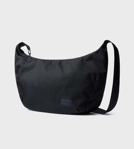 For Him: Bellroy | Laneway Crescent Bag 7L | Ink