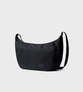 Handbags 1: Bellroy I Laneway Crescent Bag 12L I Ink