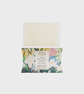 Gifts For Grandmothers: Panier des Sens | Sands of Musk Wrapped Soap