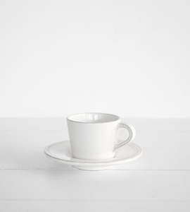 Ceramics: Perla Tea Cup & Saucer | White