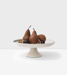 Classic Father Rabbit Home: Franco Rustic White Cake Stand