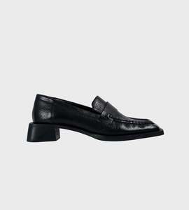 Shoes: Commonplace | Chelsea Loafer | Black