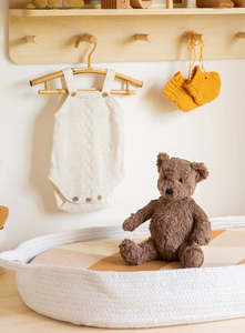 Nana Huchy: Junior Benny the Bear